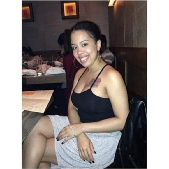 Forever 21 Casual High Low Skirt - Picture 7 of 8